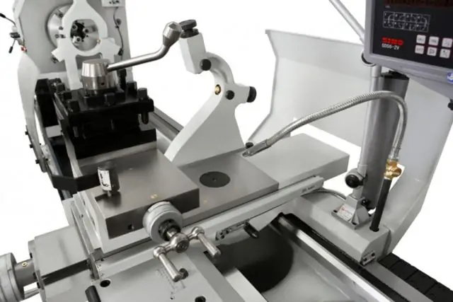 Універсальний токарний верстат CORMAK GOLIAT 660x4000 2