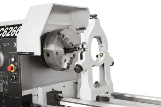 Универсальный токарный станок CORMAK GOLIAT 660x4000 4