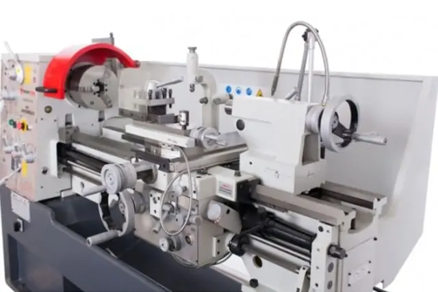 Универсальный токарный станок CORMAK 410x1000 8