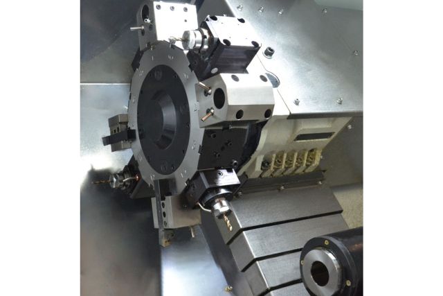 Токарный станок с ЧПУ Cormak CK7150 LT12