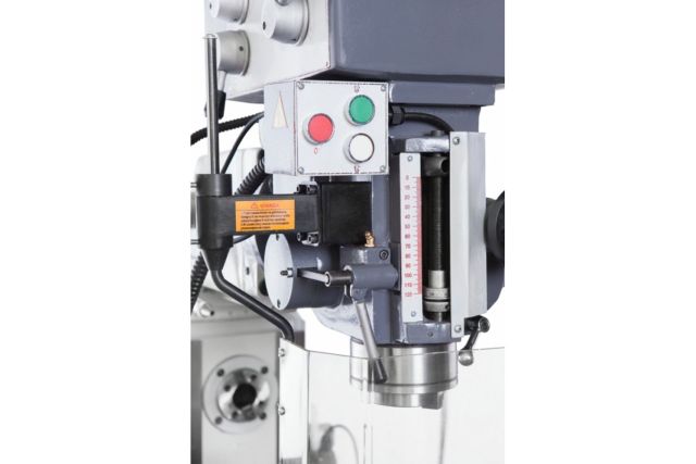 Фрезерно-свердлильний верстат CORMAK XZ 6350ZB