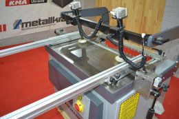 Свердлильно-присадочний верстат Stomana BM 21E Свердлильно-присадочний верстат Stomana BM 21E