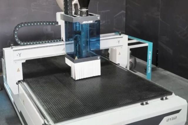 Фрезерний верстат з ЧПУ AES FLEXA PRO 1325