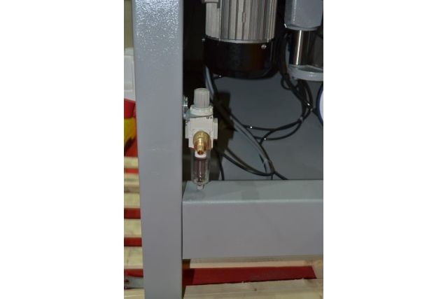 Сверлильно-присадочный станок Stomana BM 21E