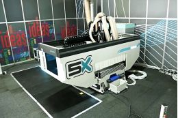 5-ти осевой обрабатывающий центр с ЧПУ AES VEGA 5X 1632