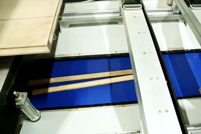 5-ти осьовий обробний центр з ЧПУ AES VEGA 5X 1632