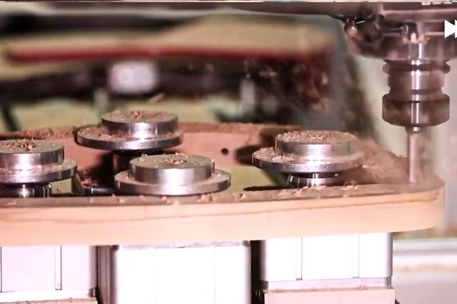 5-ти осевой обрабатывающий центр с ЧПУ AES VEGA...