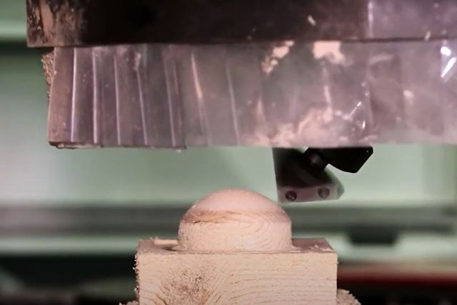 5-ти осевой обрабатывающий центр с ЧПУ AES VEGA...