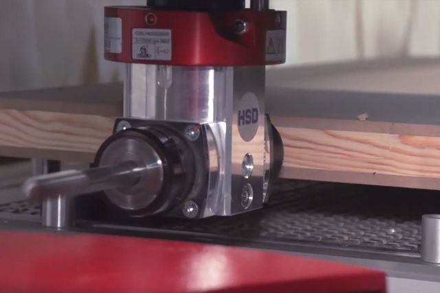 Фрезерный станок с ЧПУ AES RAPTOR ULTRA 1632