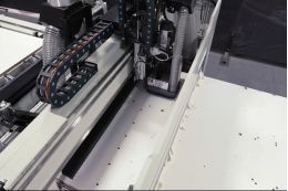 Фрезерний верстат з ЧПУ AES RAPTOR ULTRA 2136