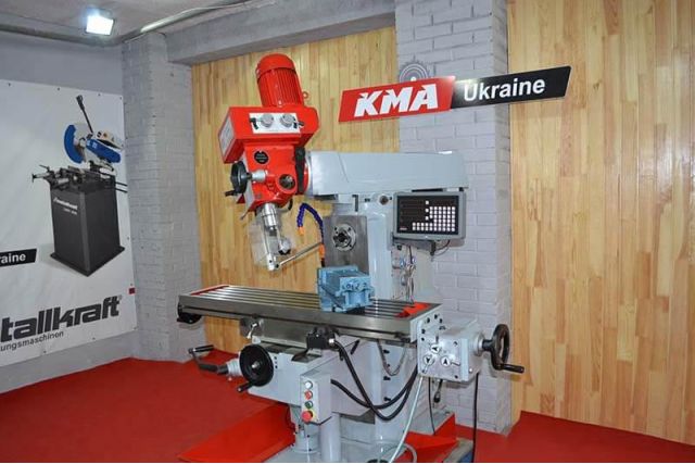 Фрезерний верстат Hozmann BF 600D