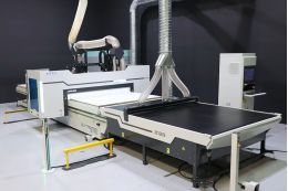 Фрезерний верстат з ЧПК AES EXTREME LINE 2142