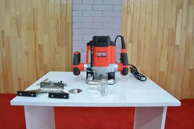 Ручний фрезерний верстат Holzmann OBF 1200 2