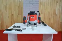 Ручной фрезерный станок Holzmann OBF 1200 2