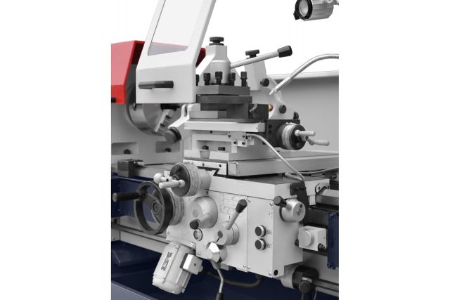 Універсальний токарний верстат CORMAK 500x1000B