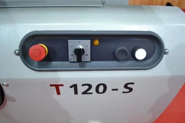 Фрезерный станок по дереву Robland T 120 TS