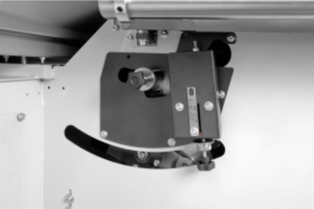 Форматно-раскроечный станок Robland Z 400 EL