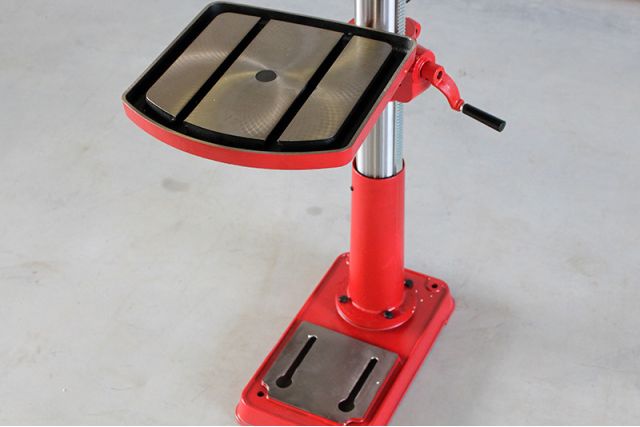 Сверлильный станок Holzmann SB 2516H