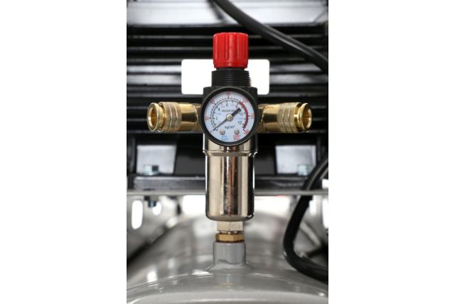 Компрессор масляный трехцилиндровый TAGRED TA309X