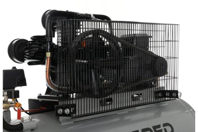 Компресор масляний трициліндровий TAGRED TA309X