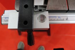 Стрічкова пила Holzmann HBS 245HQ