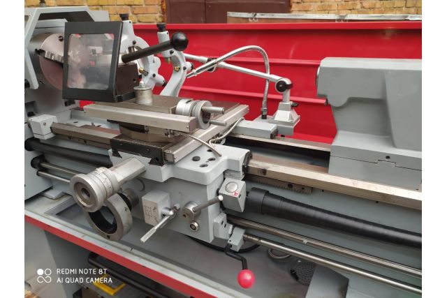 Токарный станок по металлу Holzmann ED 1080ADIG