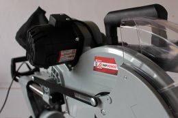 Торцювальна пила Holzmann KAP 305ECO