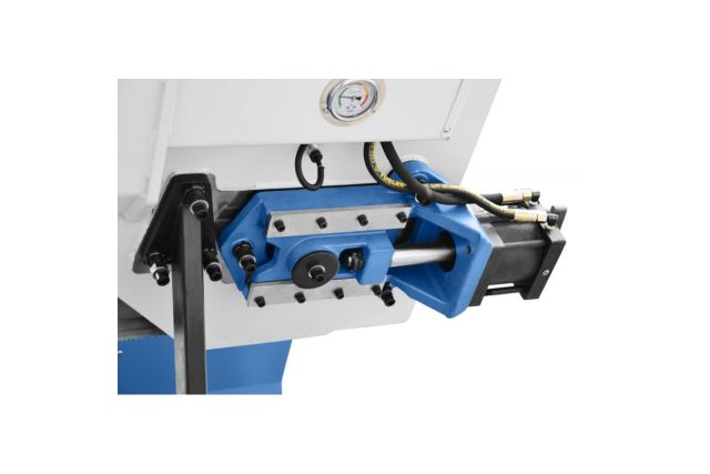 Автоматична стрічкова пила CORMAK C33