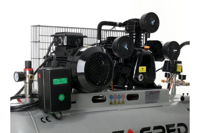 Компрессор масляный трехцилиндровый TAGRED TA348B