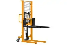 Штабелер ручной Cormak P513 1