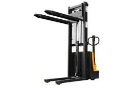 Штабелер Cormak Q10E16 (електричний привід та підйом щогли)