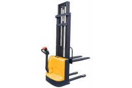 Штабелер Cormak Q15E35 (электрический привод и подъем)