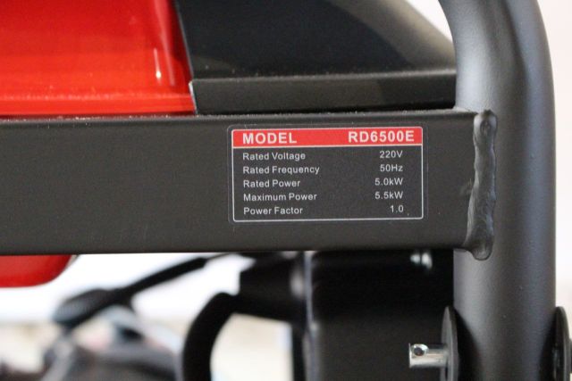 Бензиновий генератор MAST GROUP RD6500E