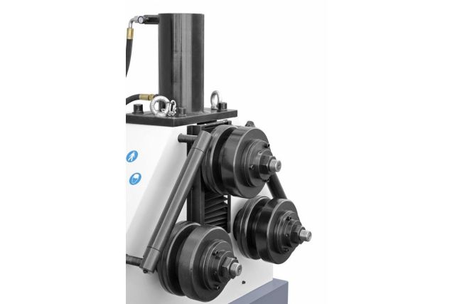 Гибочний верстат для труб і профілів CORMAK...