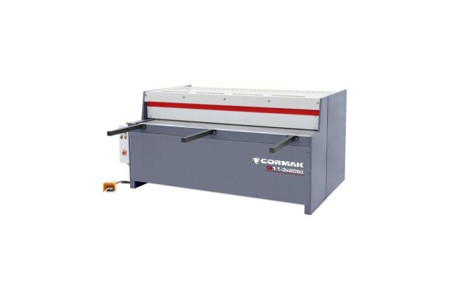  Механические гильотинные ножницы CORMAK 3x2050