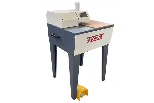 Машина для обрізки кутів (для стрічок ПВХ) FN 1000