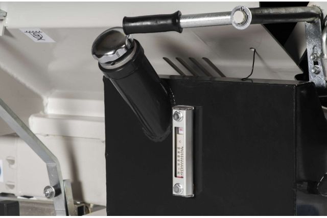 Полуавтоматическая машина для резки и раскола...