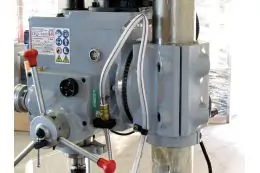 Сверлильно-фрезерний станок Holzmann ZS 50APS 9