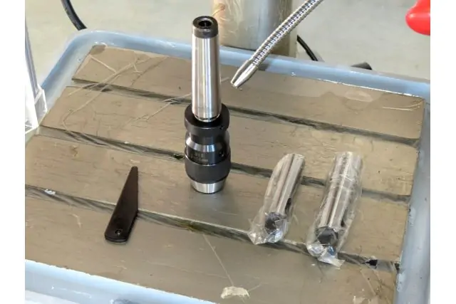 Сверлильно-фрезерний станок Holzmann ZS 50APS 10