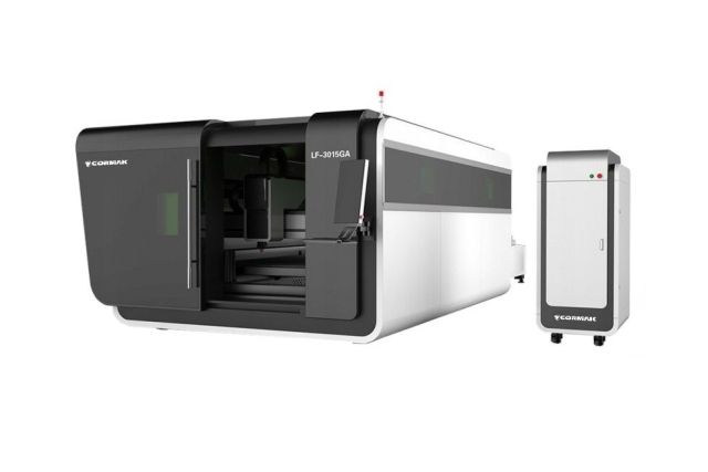 Лазерный станок с ЧПУ Cormak FIBER LF3015GA