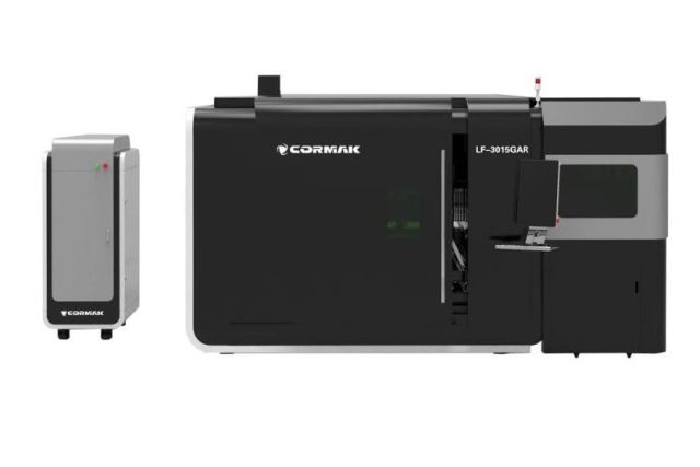 Лазерный станок с ЧПУ Cormak FIBER LF3015GAR