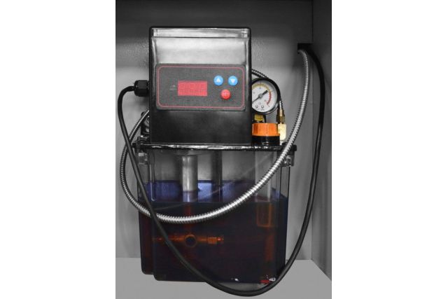 Токарный станок с ЧПУ Cormak 320x500 SAM6