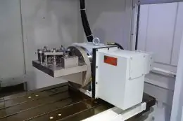 Обробний центр з ЧПУ CORMAK MILL 1040 4
