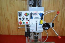 Сверлильно-фрезерный станок Holzmann ZX 40PC