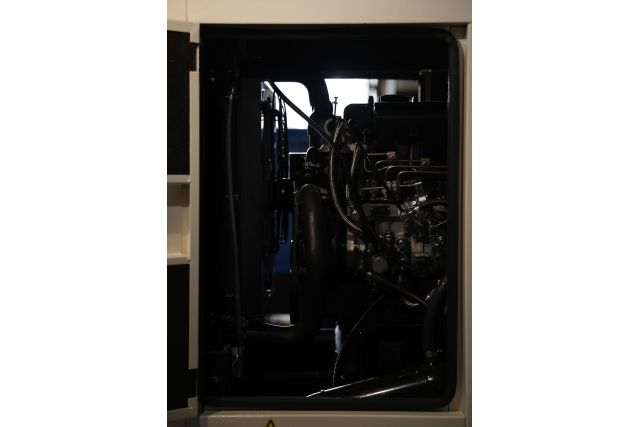 Дизельний генератор UNIVERSAL UND-YD 22 KVA