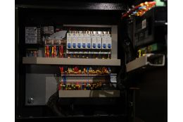 Дизельний генератор UNIVERSAL UND-YD22 KVA