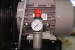 Компресор поршневий WALTER GK 880-5,5/270 P 5