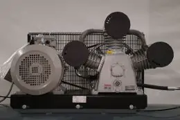 Компрессор поршневой WALTER GK 880-5,5/500 P 4