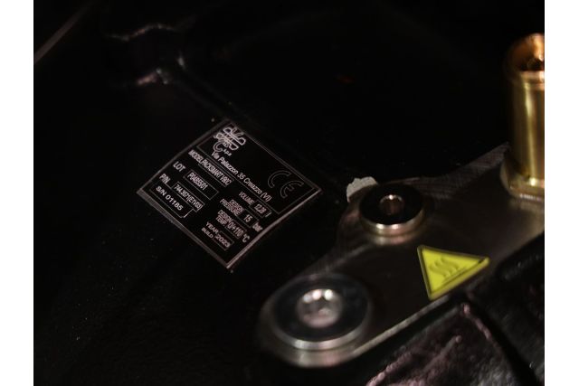 Гвинтовий компресор з ремінним приводом та...