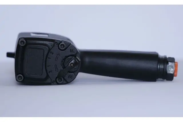 Пневматичний ударний гайковерт TAGRED TA801 1/2 14